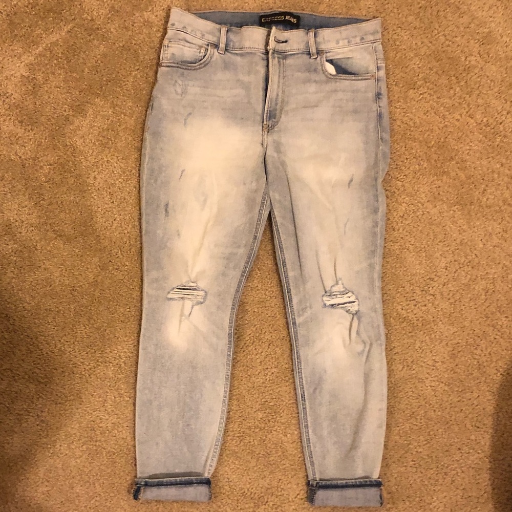 Express Distressed Jeans